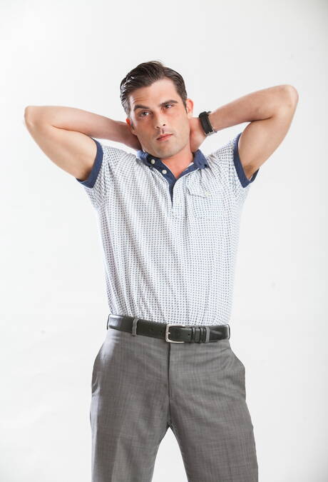 Pretty american guys tough guy Lance Hart and strongman Nick Capra posing nude and showing tight butt