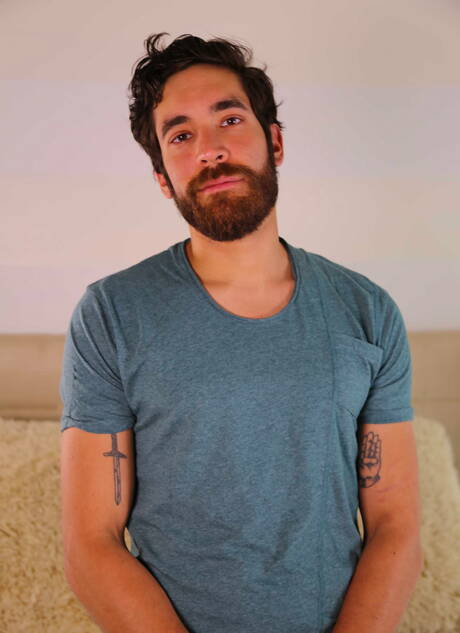 American muscular Dale Cooper and brazilian muscular Jimmy Durano sucking and screwing each other outdoor