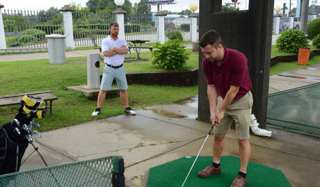 Colt Rivers, Cameron, Tom Faulk, Bennett in hot bang outside