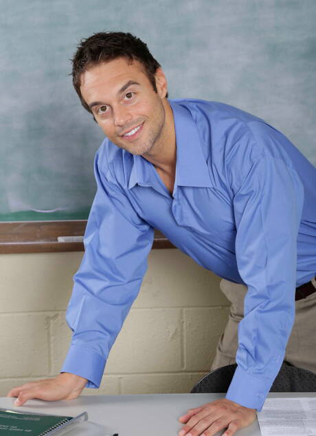 American pornstars strongman Rocco Reed and twink Joey Cooper drilling an ass