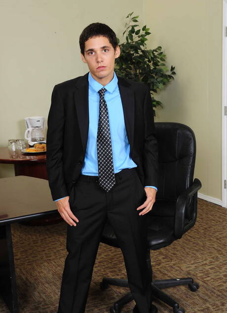 James, Phenix, Sebastian, Philip, Jacob Marteny in wild gangbang