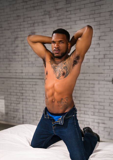 Two american boys tough guy Armond Rizzo and strongman Aaron Reese in hot homosexual action