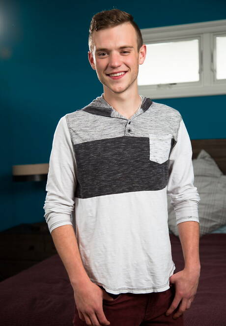 Pretty american guys husky guy Scott Finn and husky guy Elliot Finn sucking and screwing each other