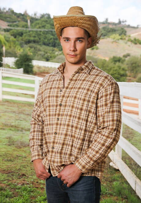 Two american guys beefcake Trevor Laster and hunk Spencer Laval sucking and screwing each other outdoor