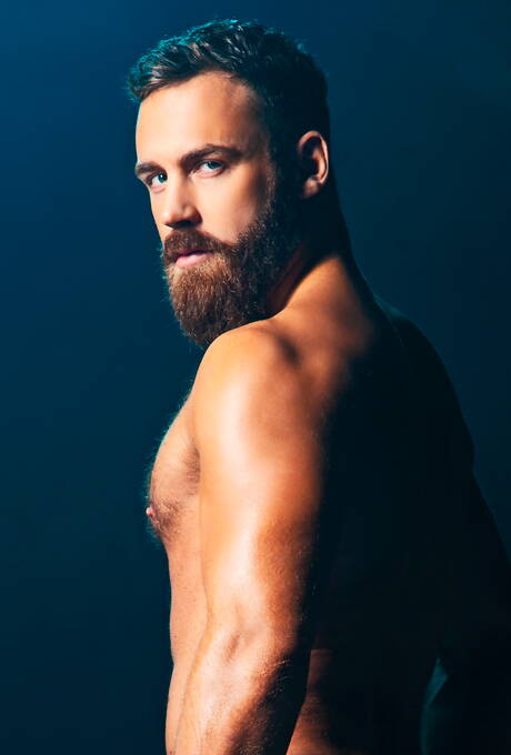 Hot buddies Ricky Larkin, Logan Moore and Dillon Diaz in hard interracial threesome sex