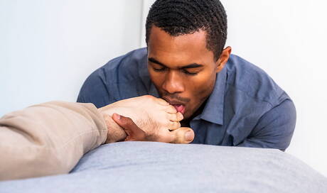 Andre Donovan, Lucas Leon, Sean Xavier, Wagner Vittoria in interracial gangbang scene