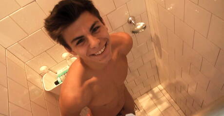 Young Helmut Huxley, Bastian Dufy and Kevin Warhol doing reality porn