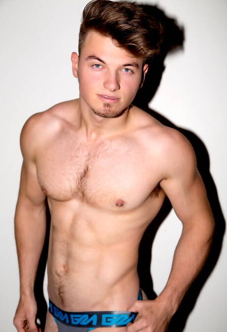 Max Holt and american hairy stud Tegan Zayne have a good sex outside