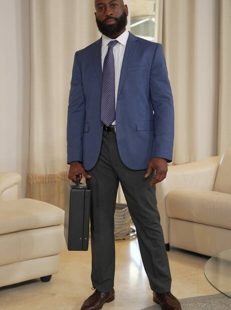 Tough guy Benvi and black bodybuilder Jj Lake fuck ass after interracial blowjob