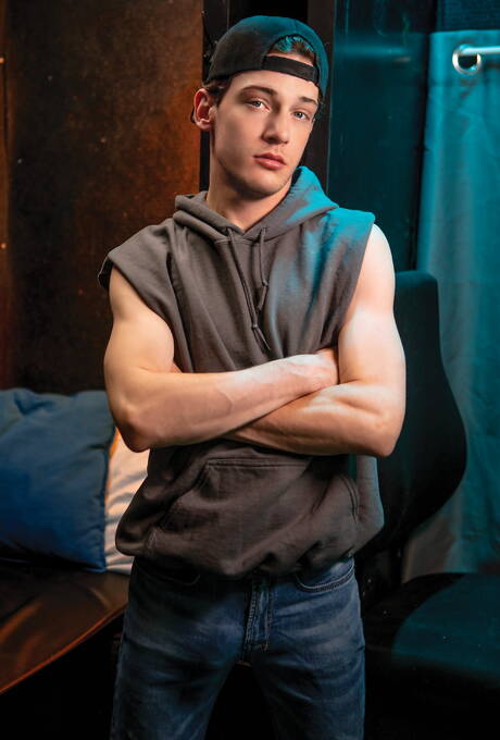 Tony DAngelo, Travis Connor and Edward Terrant in threesome fuck scene at the mirror