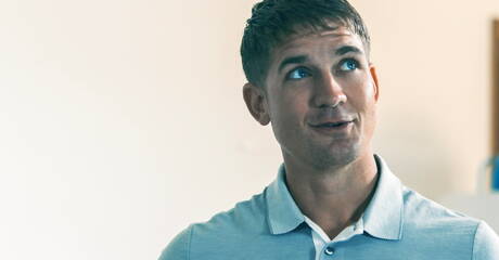 American well-built Brandon Anderson and puerto rican beefy Des Irez have a hot sex