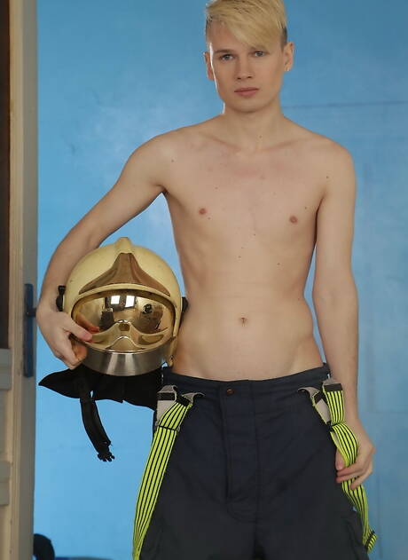 Czech young boy Aslan Brutti and polish hot twink Kamyk Walker sucking and screwing each other