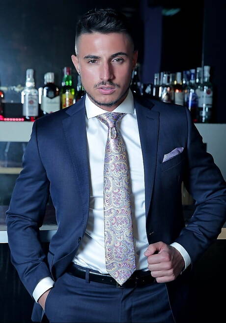 Gorgeous boy Gabriel Lunna and sexy buddy Klein Kerr fuck after dick sucking