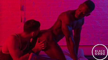 Superstud Argos and black husky guy Liam Cyber in hard interracial anal sex