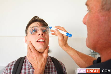 American twink Asher Day and hunk Matthew Fugata in hot ass fuck action in bathroom