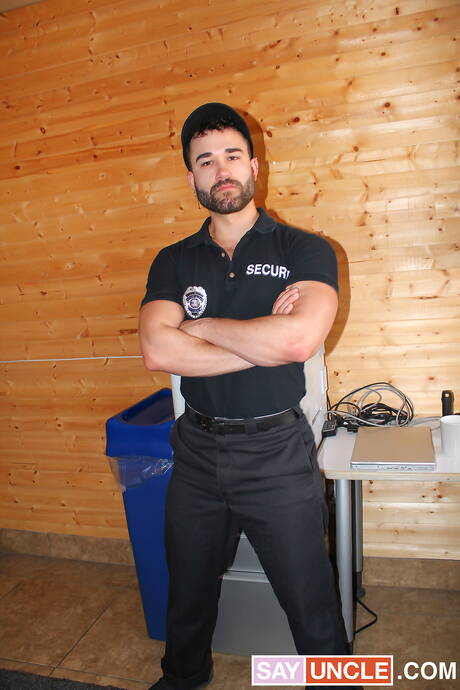 Nasty buddies Jaxon Valor, Keith Foxxx and Rick Kelson in hot 3some anal sex