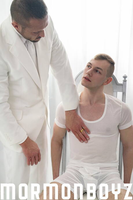 Sexy americans, hunk Blake Ellis and hunk Myles Landon have a good oral sex