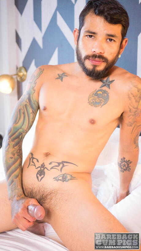 Latin muscular Draven Torres undressing and showing his butt