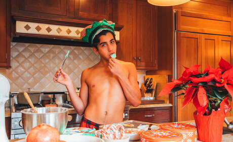 Hot americans, strongman Austin Wolf and twink Gabe Bradshaw in hot ass fuck action in kitchen