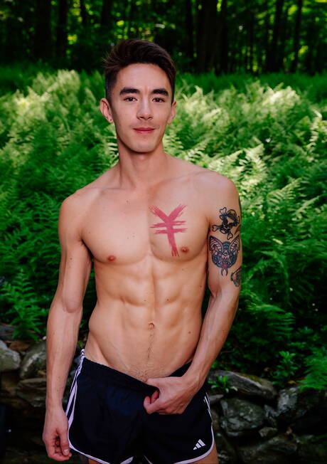 Nice american guys hot twink Cody Seiya and stud Daniel Evans have a good anal sex outdoor