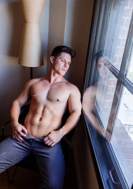 Hot americans, well-built Devin Franco and twink Theo Brady in hot ass fuck action