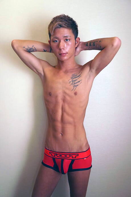 Oriental hot twink Kouya playing with cock in shower