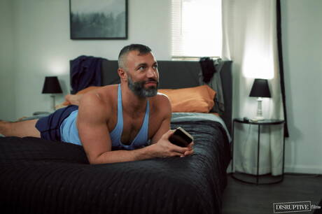 American pornstars gay bear Cole Connor and well-built Liam Hunt in hot ass bang