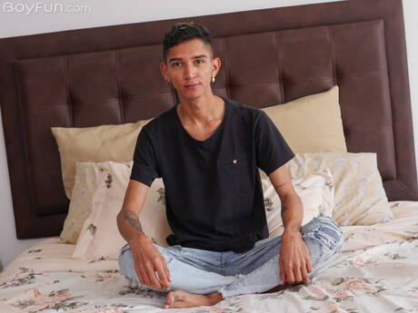 Latin young boy Nicolas Greey undressing and showing his butt